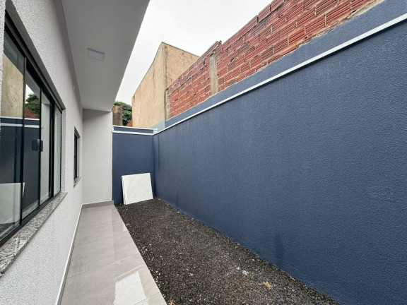 Casa com 3 Quartos à Venda, 80 m² em Conjunto Habitacional Lea Leal - Maringa