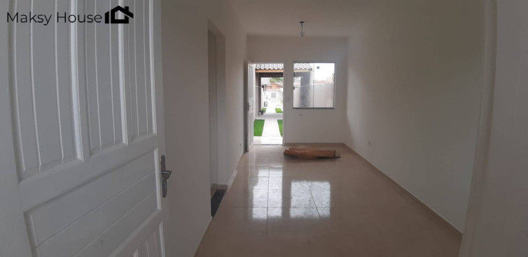 Imagem Casa com 2 Quartos à Venda, em Nereidas - Guaratuba Imagem Casa com 2 Quartos à Venda, em Nereidas - Guaratuba
