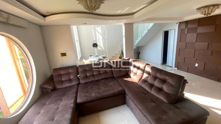 Imagem Casa com 3 Quartos à Venda, 160 m² em Aeroporto - Pato Branco Imagem Casa com 3 Quartos à Venda, 160 m² em Aeroporto - Pato Branco