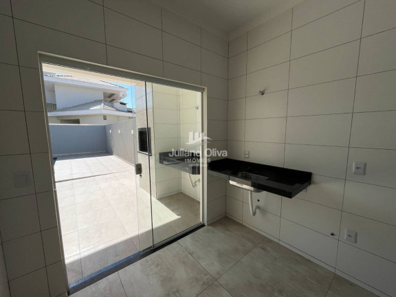 Imagem Casa com 3 Quartos à Venda, 90 m² em Barra Do Sai - Itapoá