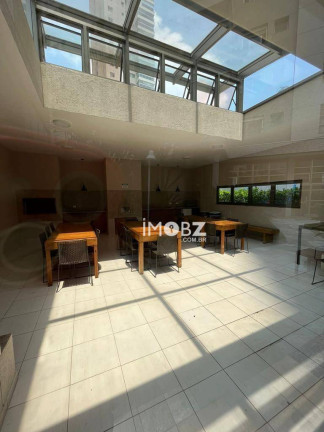 Imagem Imóvel com 3 Quartos à Venda, 212 m² em Vila Suzana - São Paulo