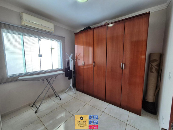 Imagem Casa com 2 Quartos à Venda, 147 m² em Jardim Bourbon - Foz Do Iguaçu