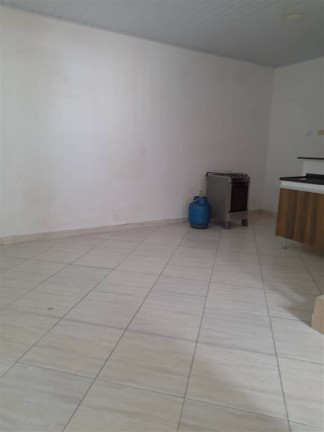 Imagem Casa com 2 Quartos à Venda, 66 m² em Guilhermina - Praia Grande Imagem Casa com 2 Quartos à Venda, 66 m² em Guilhermina - Praia Grande