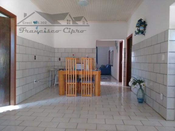 Imagem Imóvel com 3 Quartos à Venda, 2.673 m² em Santa Edwiges - Guaratinguetá Imagem Imóvel com 3 Quartos à Venda, 2.673 m² em Santa Edwiges - Guaratinguetá