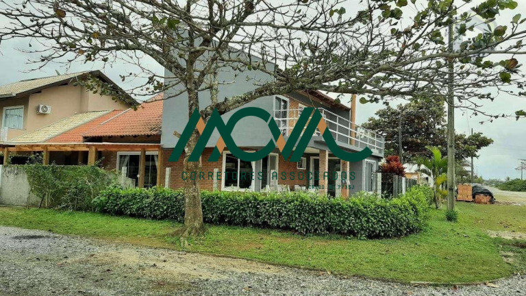 Imagem Casa com 4 Quartos à Venda, 160 m² em Praia Do Imperador - Itapoá Imagem Casa com 4 Quartos à Venda, 160 m² em Praia Do Imperador - Itapoá
