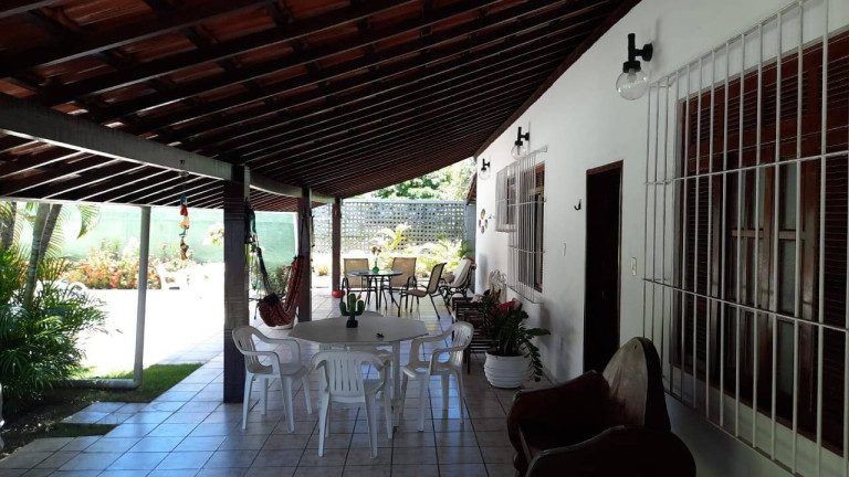 Casa de Condomínio com 4 Quartos à Venda, 1.600 m² em Barra De Jacuipe - Camaçari