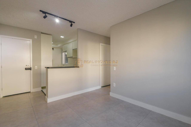 Imagem Apartamento com 2 Quartos à Venda, 43 m² em Bancários - Rio De Janeiro Imagem Apartamento com 2 Quartos à Venda, 43 m² em Bancários - Rio De Janeiro