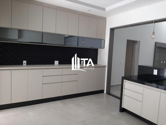 Imagem Casa com 3 Quartos à Venda, 206 m² em Swiss Park - Campinas Imagem Casa com 3 Quartos à Venda, 206 m² em Swiss Park - Campinas