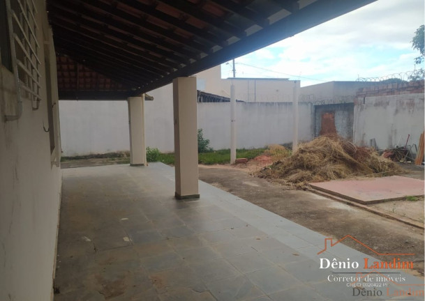 Imagem Casa com 3 Quartos à Venda, 150 m² em Planalto - Montes Claros