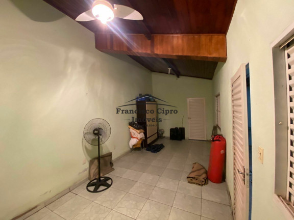 Imagem Casa com 2 Quartos à Venda, 250 m² em Pedregulho - Guaratinguetá Imagem Casa com 2 Quartos à Venda, 250 m² em Pedregulho - Guaratinguetá