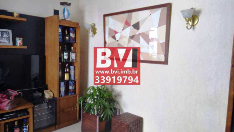 Imagem Casa com 3 Quartos à Venda, 140 m² em Irajá - Rio De Janeiro