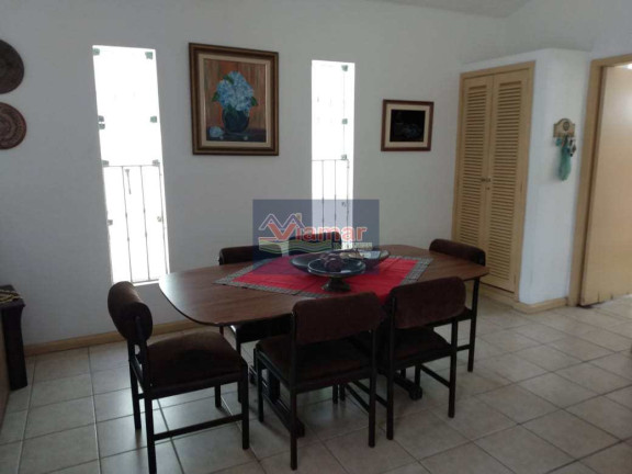 Imagem Casa com 4 Quartos à Venda, 250 m² em Jardim Virgínia - Guarujá Imagem Casa com 4 Quartos à Venda, 250 m² em Jardim Virgínia - Guarujá