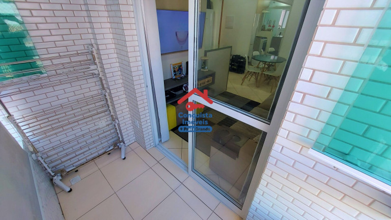 Imagem Apartamento com 2 Quartos à Venda, 55 m² em Guilhermina - Praia Grande