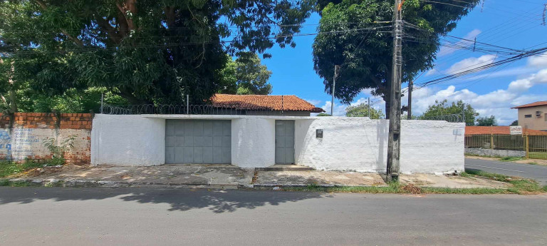 Imagem Casa com 4 Quartos à Venda, 480 m² em São João - Teresina Imagem Casa com 4 Quartos à Venda, 480 m² em São João - Teresina