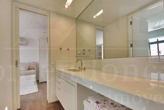 Imagem Apartamento com 3 Quartos à Venda, 284 m² em Higienópolis - São Paulo Imagem Apartamento com 3 Quartos à Venda, 284 m² em Higienópolis - São Paulo