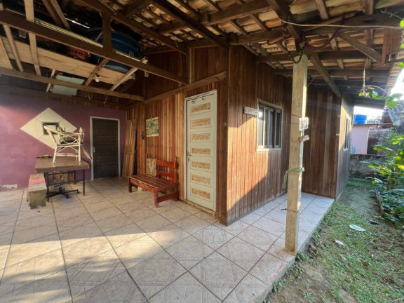Imagem Casa com 2 Quartos à Venda, 75 m² em Salinas - Balneário Barra Do Sul Imagem Casa com 2 Quartos à Venda, 75 m² em Salinas - Balneário Barra Do Sul