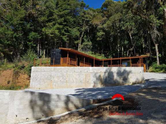 Imagem Casa com 4 Quartos à Venda, 1 m² em Campos Do Jordão Imagem Casa com 4 Quartos à Venda, 1 m² em Campos Do Jordão