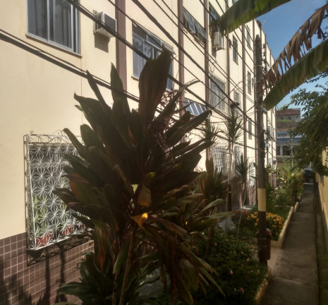 Imagem Imóvel com 2 Quartos à Venda, 55 m² em Praça Seca - Rio De Janeiro Imagem Imóvel com 2 Quartos à Venda, 55 m² em Praça Seca - Rio De Janeiro