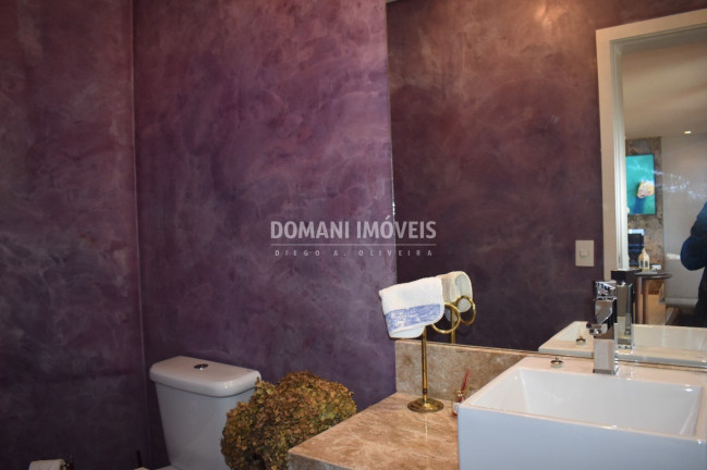 Imagem Casa com 4 Quartos à Venda, 450 m² em Região Do Alto Do Capivari - Campos Do Jordão Imagem Casa com 4 Quartos à Venda, 450 m² em Região Do Alto Do Capivari - Campos Do Jordão