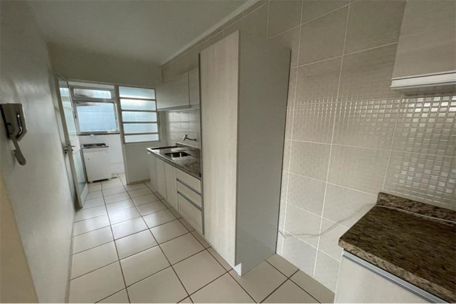 Imagem Imóvel com 1 Quarto à Venda, em Petrópolis - Porto Alegre Imagem Imóvel com 1 Quarto à Venda, em Petrópolis - Porto Alegre