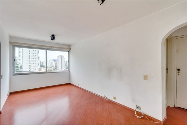 Imagem Imóvel com 2 Quartos à Venda,  em Campo Belo - São Paulo