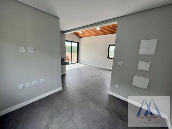 Imagem Casa com 3 Quartos à Venda, 244 m² em Fazenda Rodeio - Mogi Das Cruzes Imagem Casa com 3 Quartos à Venda, 244 m² em Fazenda Rodeio - Mogi Das Cruzes