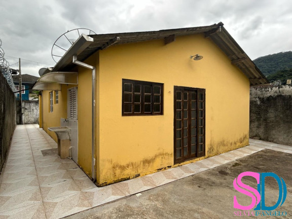 Imagem Casa com 2 Quartos para Alugar, 80 m² em Ipiranguinha - Ubatuba