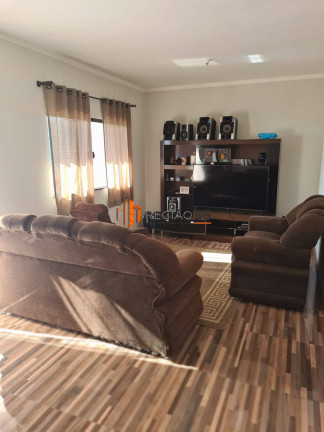Imagem Casa com 3 Quartos à Venda, 300 m² em Monte Verde Ii - Poços De Caldas Imagem Casa com 3 Quartos à Venda, 300 m² em Monte Verde Ii - Poços De Caldas