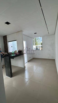 Imagem Casa com 2 Quartos à Venda, 100 m² em Montes Claros Imagem Casa com 2 Quartos à Venda, 100 m² em Montes Claros