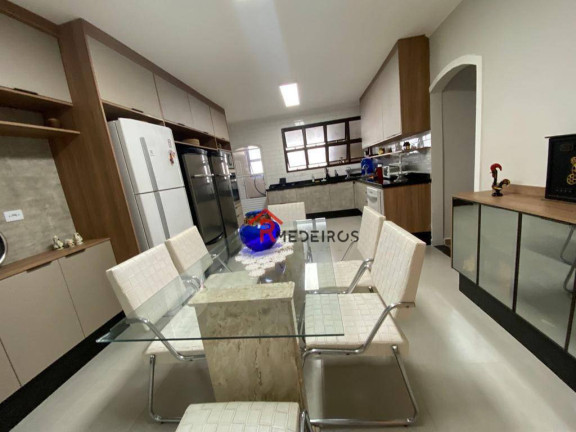 Imagem Cobertura com 3 Quartos à Venda, 510 m² em Vila Tupi - Praia Grande