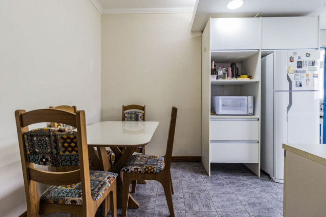 Imagem Apartamento com 3 Quartos à Venda, 116 m² em Santa Cecília - Porto Alegre Imagem Apartamento com 3 Quartos à Venda, 116 m² em Santa Cecília - Porto Alegre