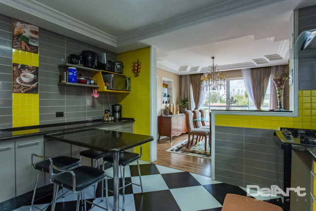 Imagem Casa com 3 Quartos à Venda, 432 m² em Rebouças - Curitiba Imagem Casa com 3 Quartos à Venda, 432 m² em Rebouças - Curitiba