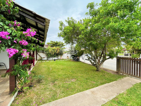 Imagem Casa com 3 Quartos à Venda, 403 m² em Salinas - Balneário Barra Do Sul Imagem Casa com 3 Quartos à Venda, 403 m² em Salinas - Balneário Barra Do Sul