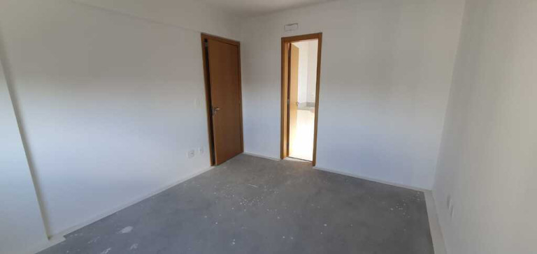 Imagem Imóvel com 2 Quartos à Venda, em Menino Deus - Porto Alegre Imagem Imóvel com 2 Quartos à Venda, em Menino Deus - Porto Alegre