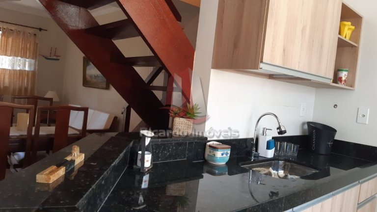 Imagem Imóvel com 2 Quartos à Venda, 80 m² em Peró - Cabo Frio Imagem Imóvel com 2 Quartos à Venda, 80 m² em Peró - Cabo Frio