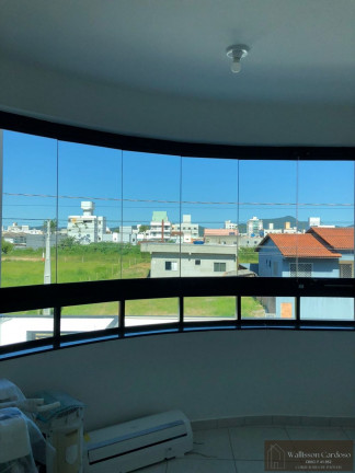 Imagem Sobrado com 2 Quartos à Venda, 135 m² em Santa Regina - Camboriú Imagem Sobrado com 2 Quartos à Venda, 135 m² em Santa Regina - Camboriú