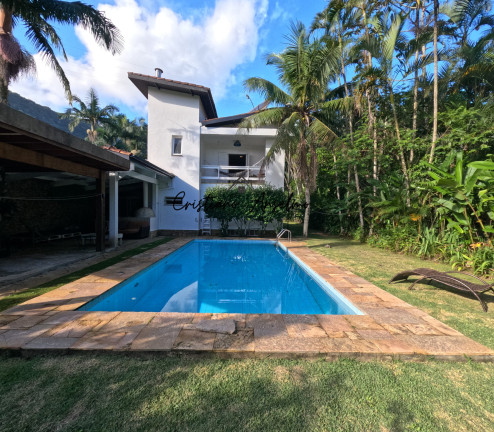 Imagem Casa com 6 Quartos à Venda, 300 m² em Maresias - São Sebastião Imagem Casa com 6 Quartos à Venda, 300 m² em Maresias - São Sebastião