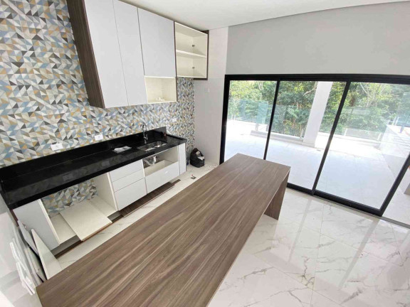 Imagem Casa com 4 Quartos à Venda, 230 m² em Aruã - Mogi Das Cruzes Imagem Casa com 4 Quartos à Venda, 230 m² em Aruã - Mogi Das Cruzes