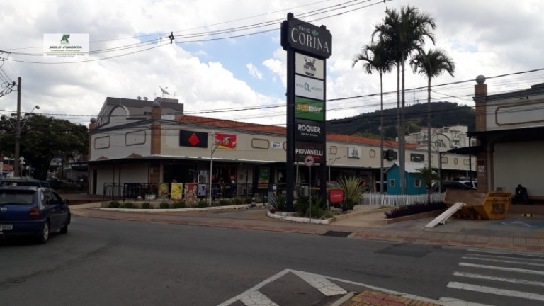 Imagem Casa com 3 Quartos à Venda, 350 m² em Centro - São Roque Imagem Casa com 3 Quartos à Venda, 350 m² em Centro - São Roque