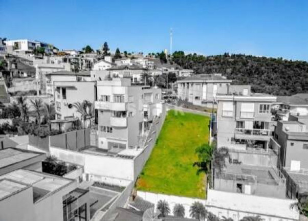 Terreno à Venda, 360 m² em Alphaville - Santana De Parnaíba