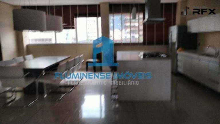 Imagem Apartamento com 4 Quartos à Venda, 122 m² em Icaraí - Niterói