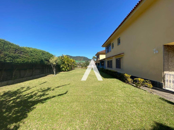 Imagem Casa com 5 Quartos à Venda, 300 m² em Comary - Teresópolis Imagem Casa com 5 Quartos à Venda, 300 m² em Comary - Teresópolis