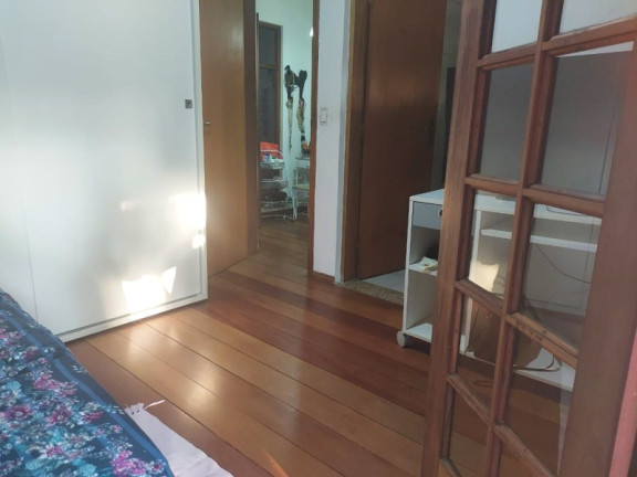 Imagem Casa com 4 Quartos à Venda, 330 m² em Parque Residencial Itapeti - Mogi Das Cruzes Imagem Casa com 4 Quartos à Venda, 330 m² em Parque Residencial Itapeti - Mogi Das Cruzes