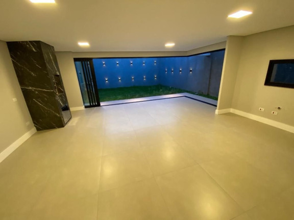 Imagem Casa com 3 Quartos à Venda, 238 m² em Jardim Higienópolis - Maringa Imagem Casa com 3 Quartos à Venda, 238 m² em Jardim Higienópolis - Maringa