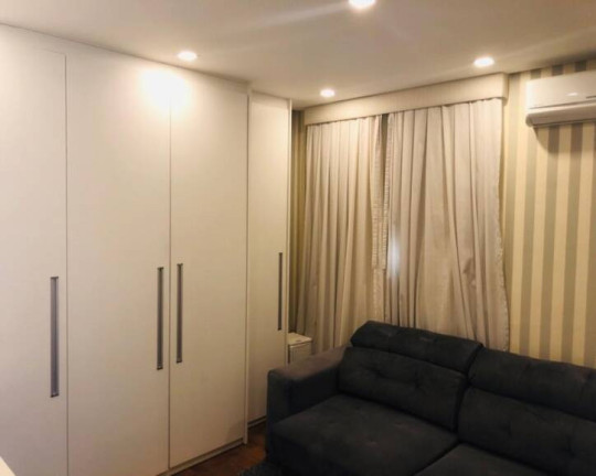 Imagem Casa com 5 Quartos à Venda, 460 m² em Tamboré - Santana De Parnaíba Imagem Casa com 5 Quartos à Venda, 460 m² em Tamboré - Santana De Parnaíba