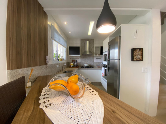 Imagem Casa de Condomínio com 3 Quartos à Venda, 238 m² em Santo Inácio - Curitiba Imagem Casa de Condomínio com 3 Quartos à Venda, 238 m² em Santo Inácio - Curitiba