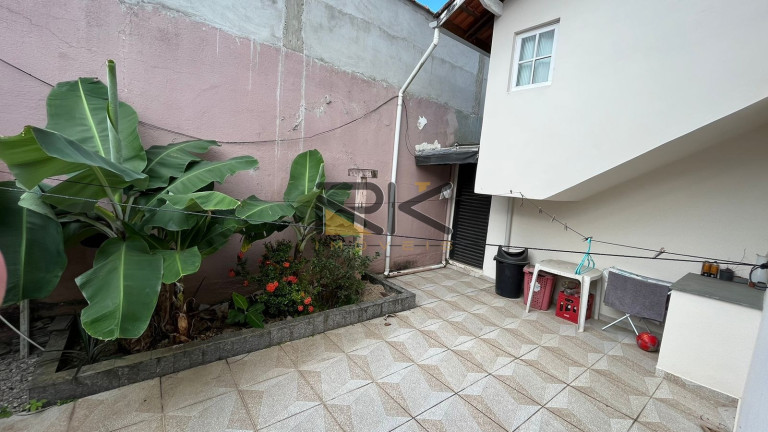 Imagem Sobrado com 3 Quartos à Venda, 76 m² em Tenório - Ubatuba