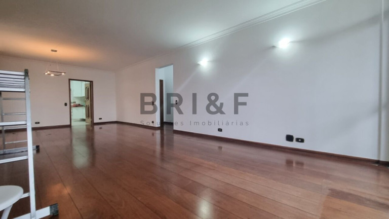 Apartamento com 3 Quartos à Venda, 182 m² em Brooklin - São Paulo