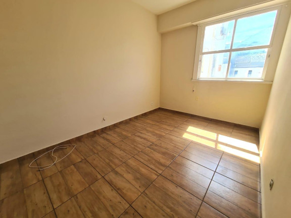 Imagem Apartamento com 1 Quarto à Venda, 37 m² em Catete - Rio De Janeiro Imagem Apartamento com 1 Quarto à Venda, 37 m² em Catete - Rio De Janeiro