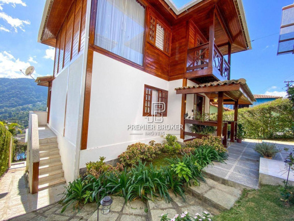 Imagem Casa com 3 Quartos à Venda, 237 m² em Albuquerque - Teresópolis Imagem Casa com 3 Quartos à Venda, 237 m² em Albuquerque - Teresópolis